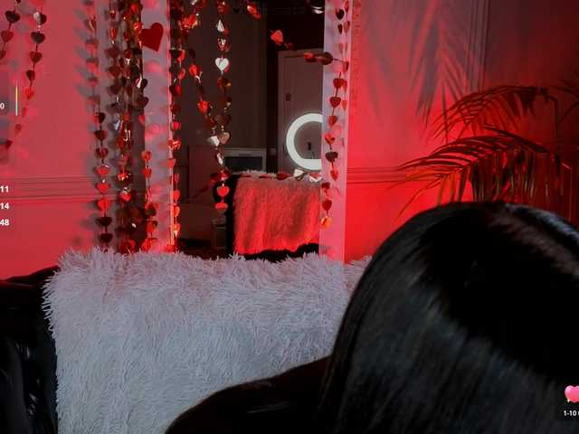 KellyMiller's BongaCams show and profile