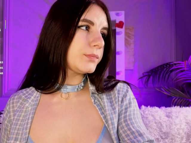 KellyMiller's BongaCams show and profile