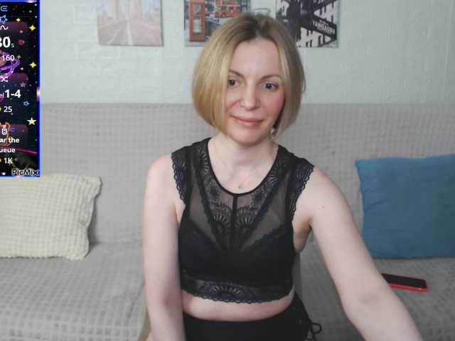 Kiramarta's BongaCams show and profile