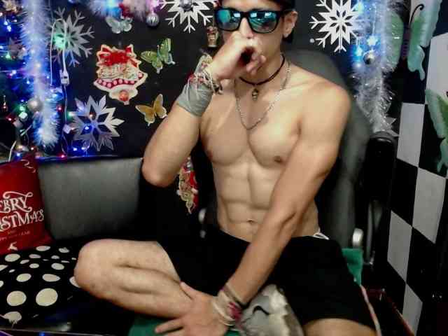 MikeRose94 MikeRose94