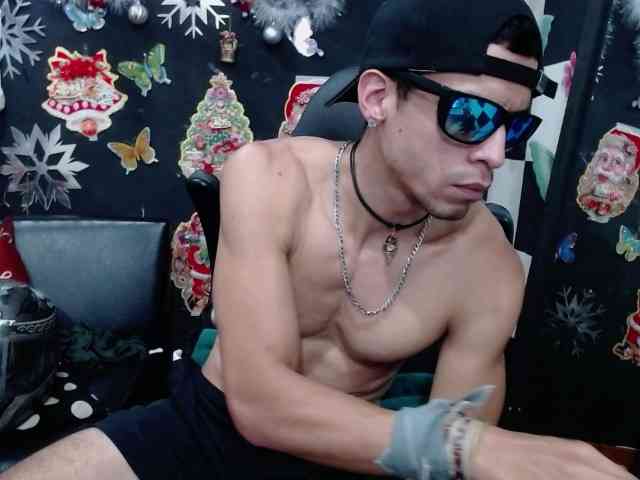 MikeRose94 MikeRose94