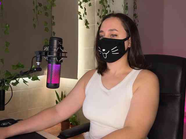 chat room free GummyPeach