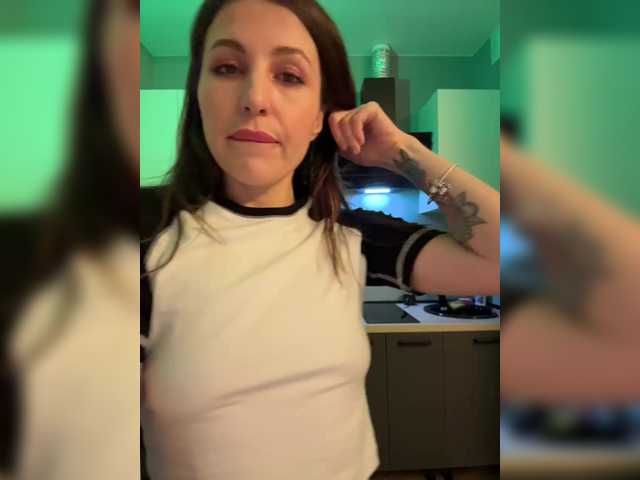 MilashaNyasha's BongaCams show and profile