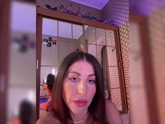 MilashaNyasha webcam