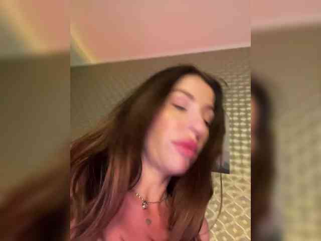 online chatroom MilashaNyasha