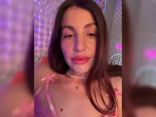 MilashaNyasha webcam