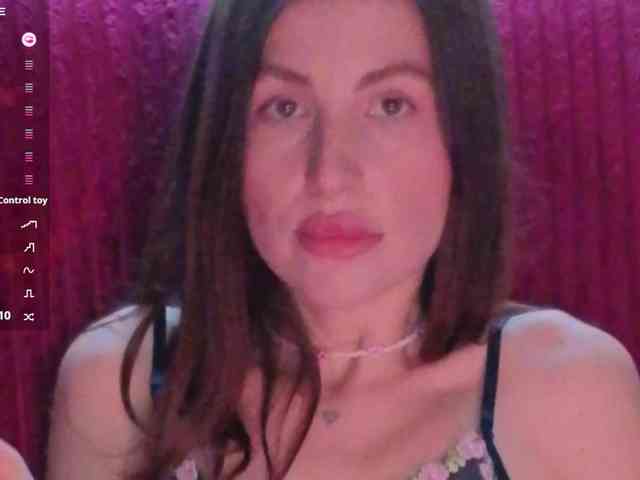 MilashaNyasha webcam