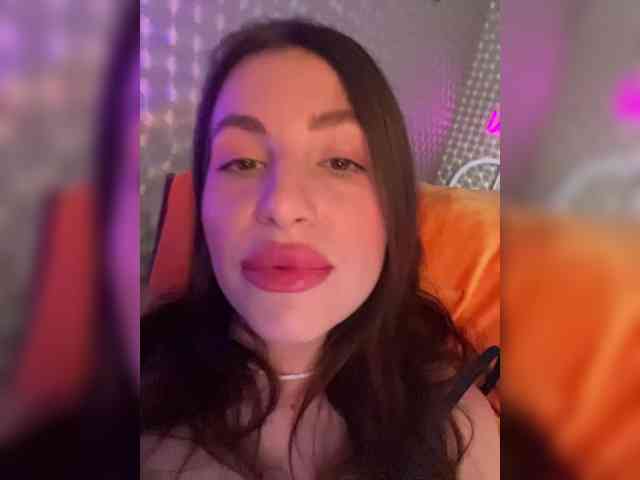 nude web cam chat MilashaNyasha