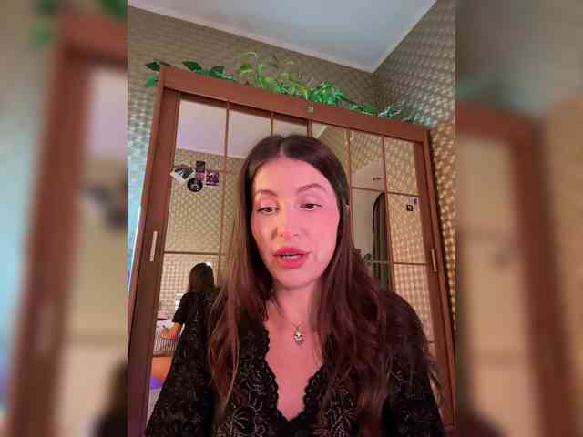 MilashaNyasha webcam