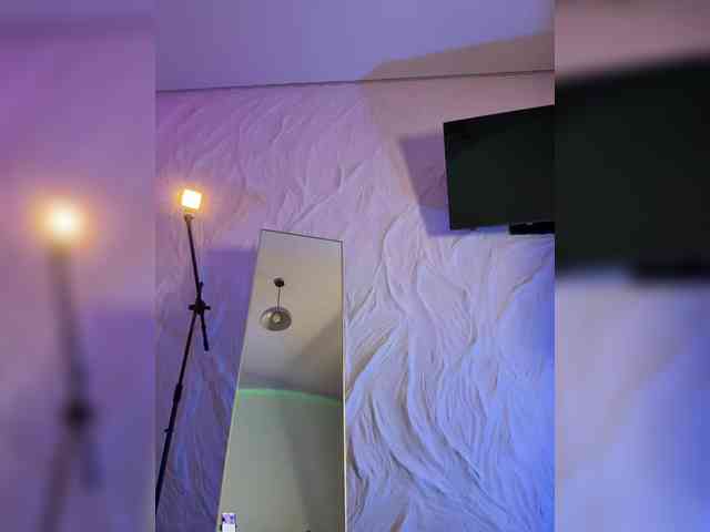 MilashaNyasha webcam