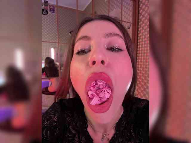 MilashaNyasha webcam