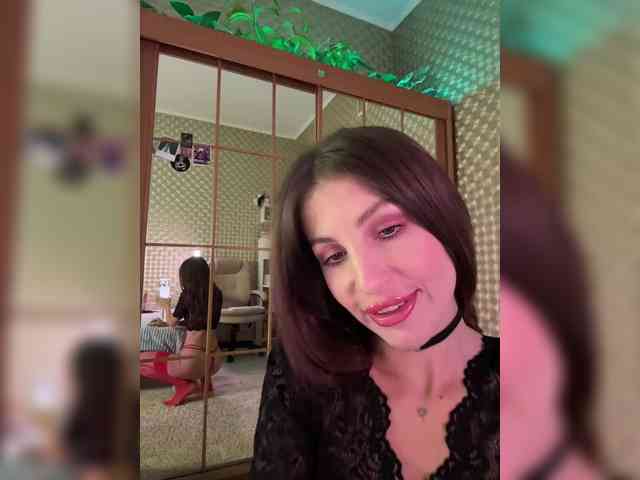 MilashaNyasha webcam