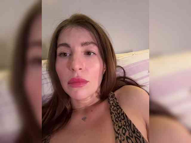 MilashaNyasha webcam