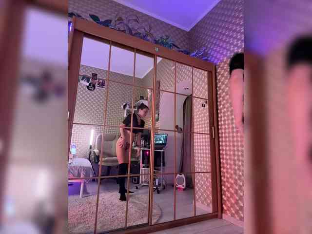 MilashaNyasha webcam