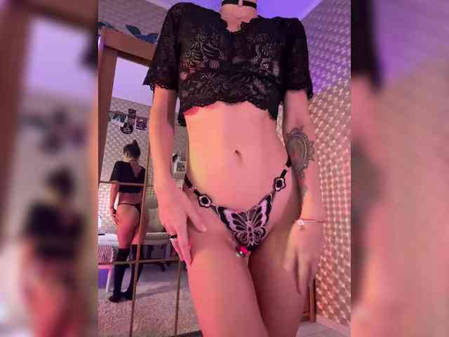 MilashaNyasha webcam