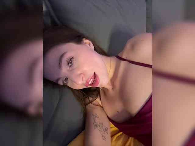 MilashaNyasha webcam