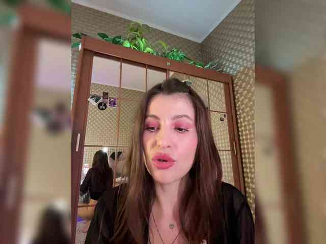 MilashaNyasha webcam