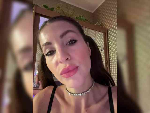 MilashaNyasha webcam