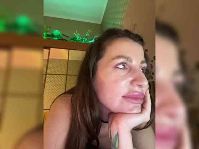 MilashaNyasha webcam