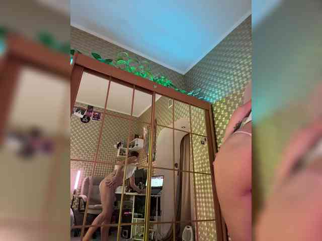 MilashaNyasha webcam