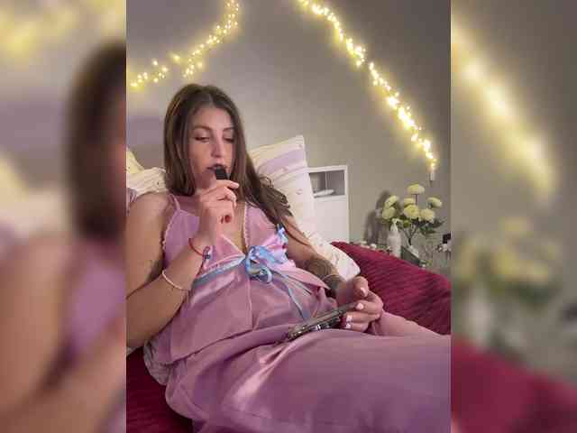 MilashaNyasha webcam