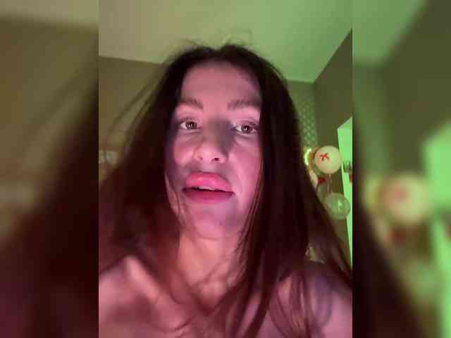 MilashaNyasha webcam