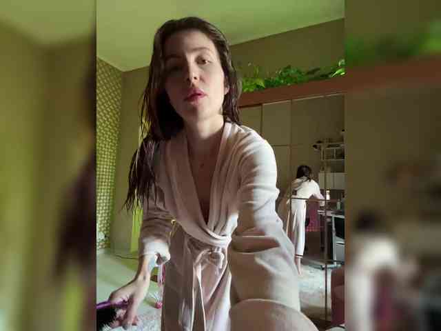 MilashaNyasha webcam