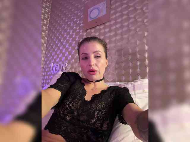 MilashaNyasha webcam