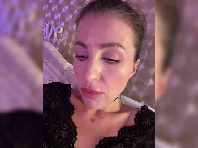 MilashaNyasha webcam