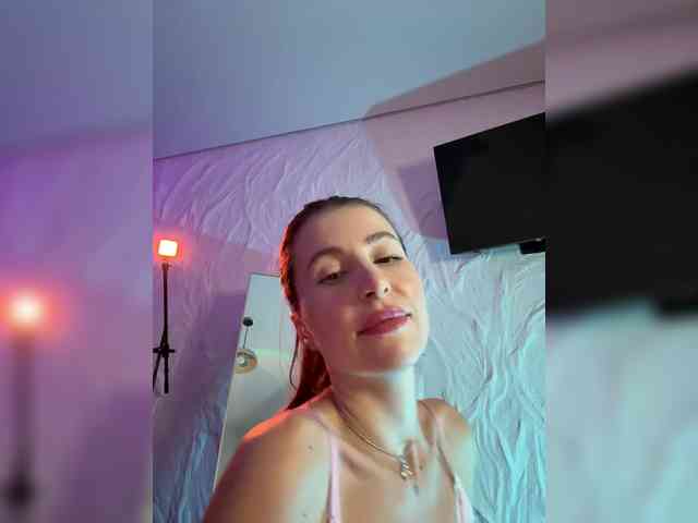 MilashaNyasha webcam