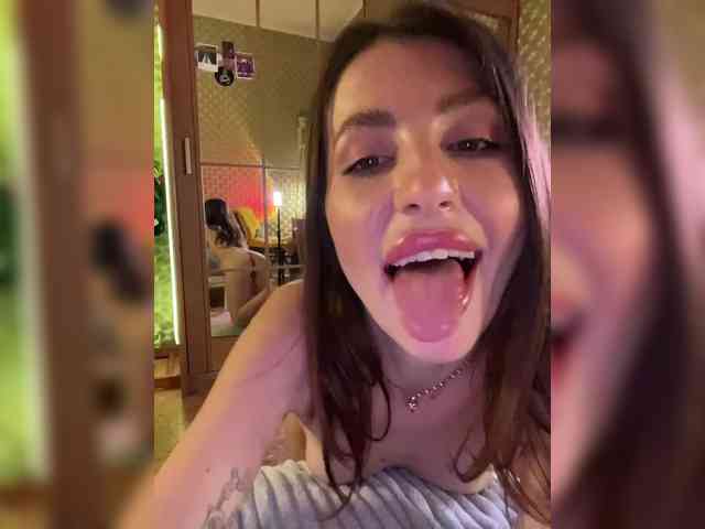 web cam porno MilashaNyasha