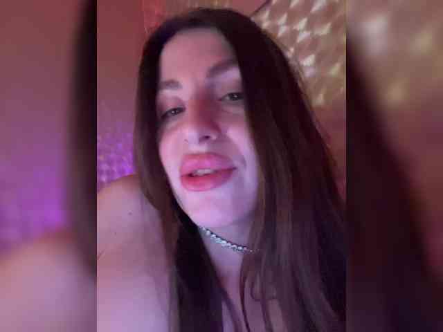 MilashaNyasha webcam