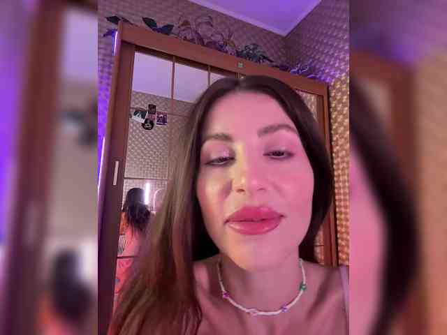 MilashaNyasha webcam