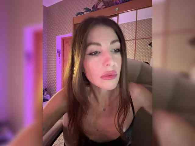 MilashaNyasha webcam