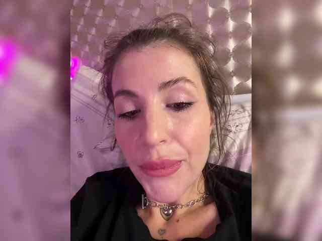 MilashaNyasha webcam