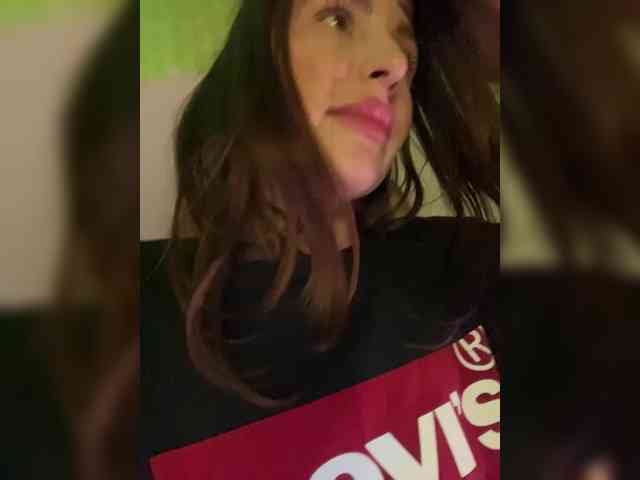 live voyeur webcam MilashaNyasha