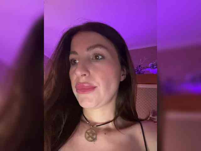 MilashaNyasha webcam