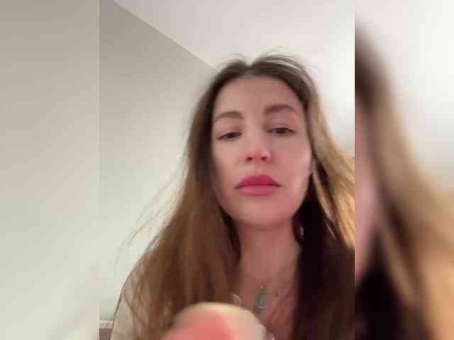 MilashaNyasha webcam