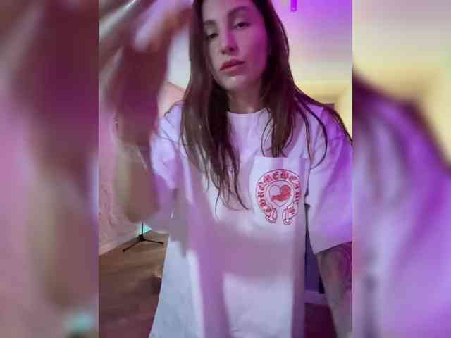 MilashaNyasha webcam