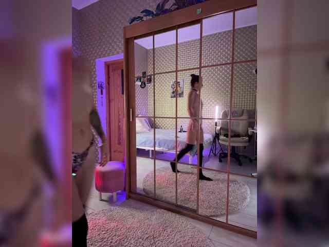 MilashaNyasha webcam