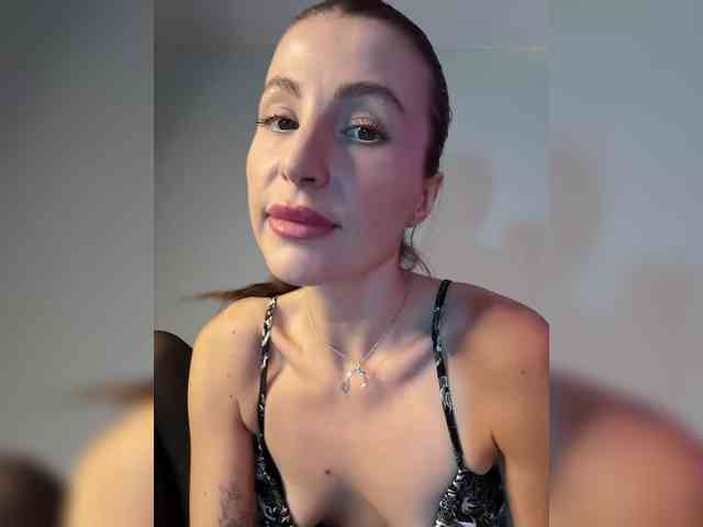 MilashaNyasha webcam