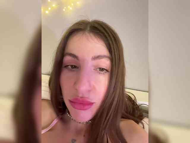 MilashaNyasha webcam