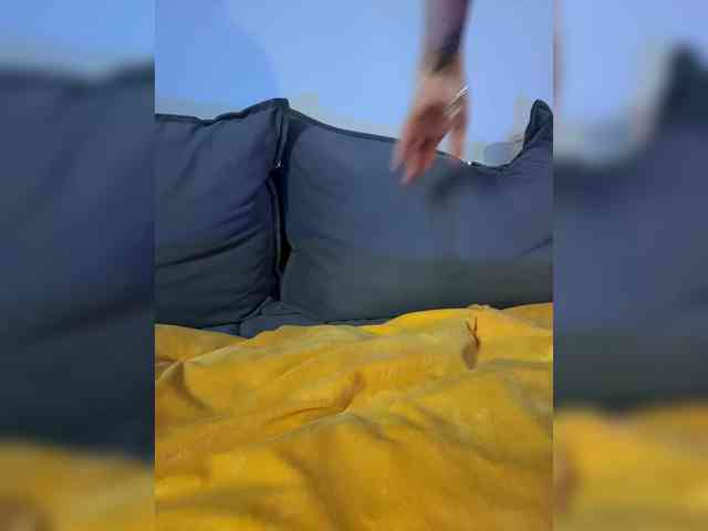 MilashaNyasha webcam