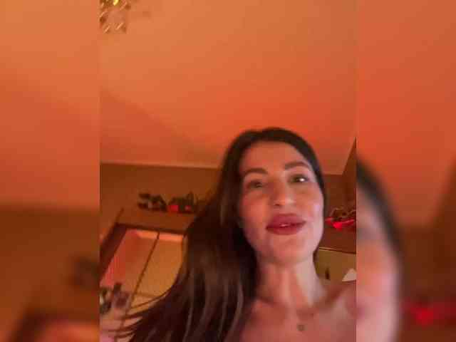 MilashaNyasha webcam