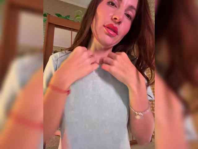 MilashaNyasha webcam