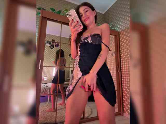 MilashaNyasha webcam