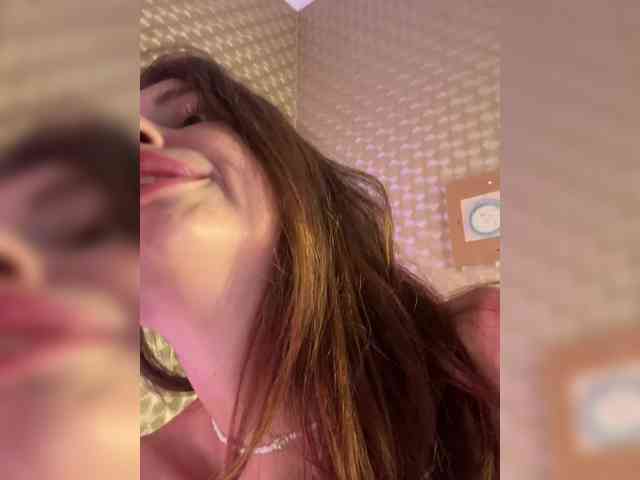 MilashaNyasha webcam