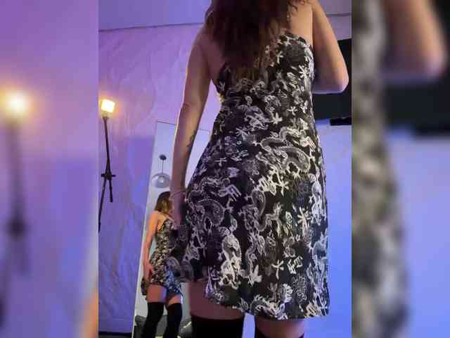 MilashaNyasha webcam