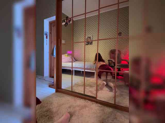 MilashaNyasha webcam