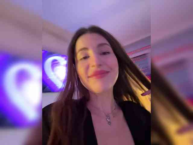 MilashaNyasha webcam